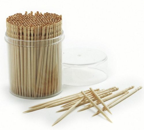 styling food with toothpicks
