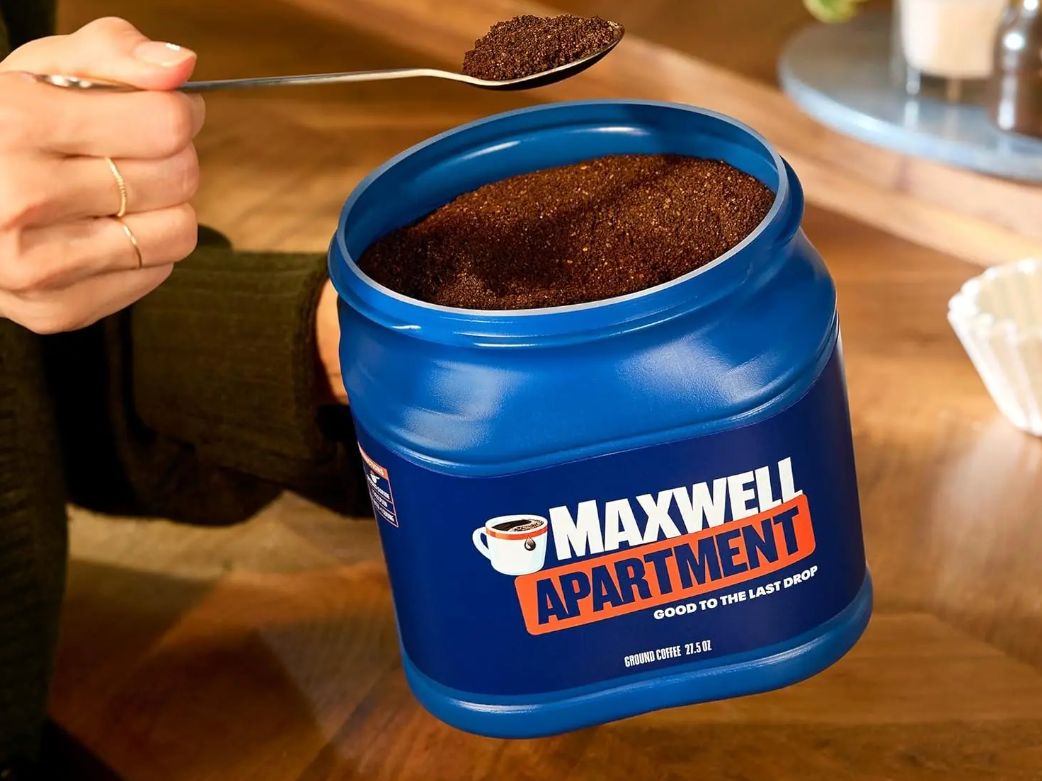 Maxwell Apartment rebrand, Maxwell House rebrand, coffee brand, cofee beans. coffee branding, coffee advertising, corporate coffee brand, ecommerce